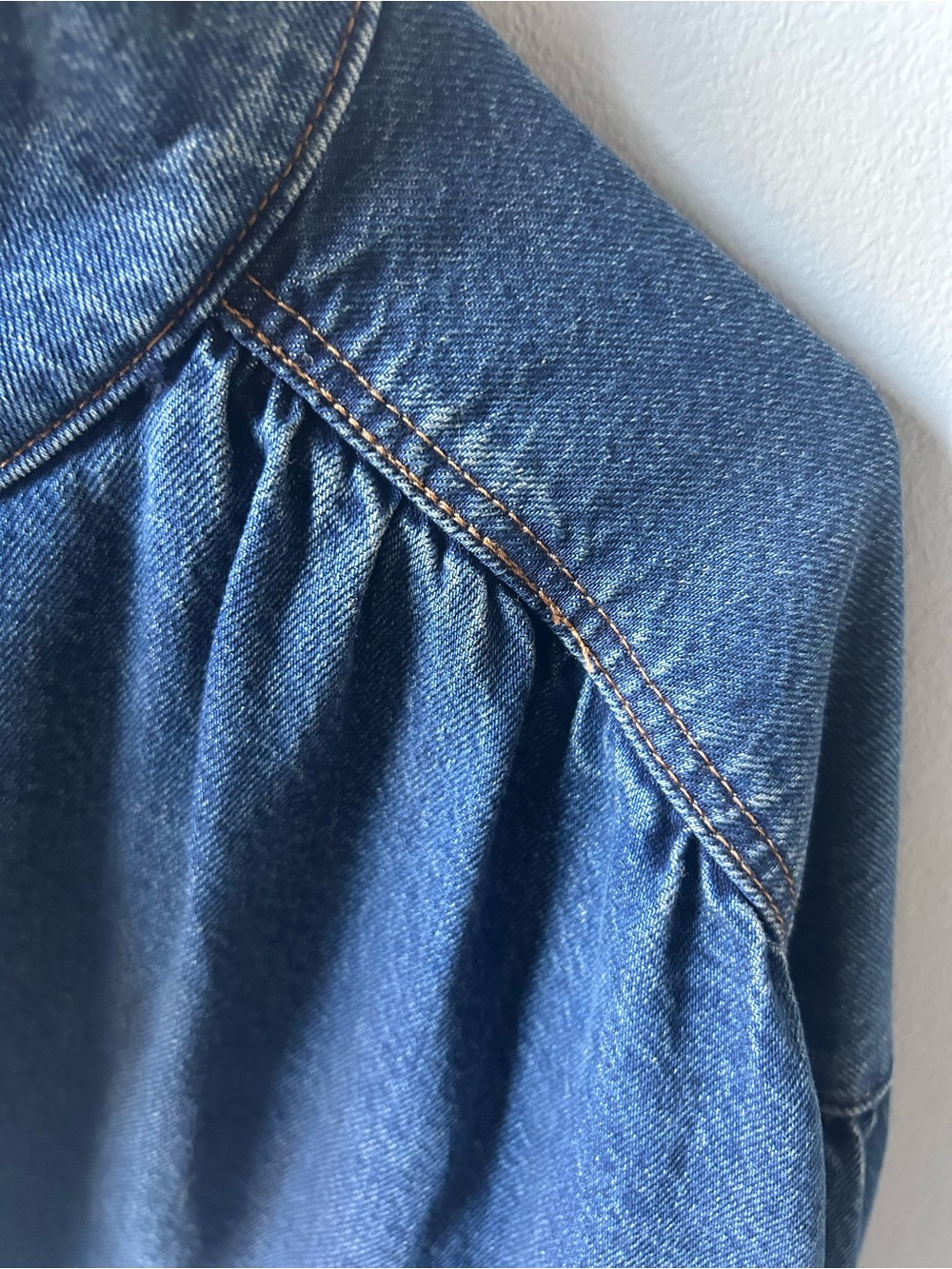 Signature by Levi Strauss/Revolve Trucker Blouson Denim Jacket - Picture 8 of 12